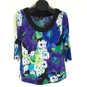 AB Studio Floral Scoop Neck Blouse Women’s Size Medium Stretch Knit 3/4 Sleeves